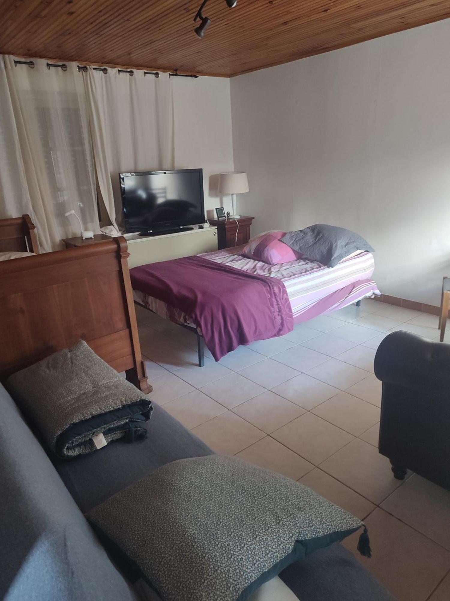 Maison Plain Pied, 2 Chambres, Longere Typique , Fraiche, Dans Bourg Avec Tous Commerces Lucay-le-Male Экстерьер фото